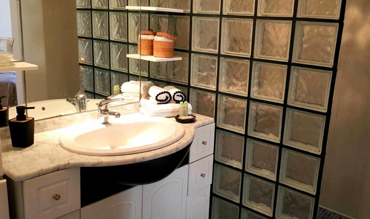 La Revetizon Bed & Breakfast Siecq Luaran gambar